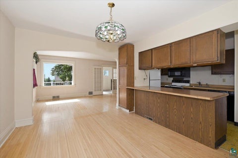 Tiny photo for 2417 Jefferson St, Duluth, MN 55812 (MLS # 6127503)
