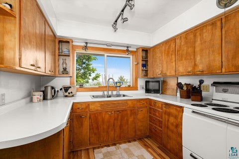 Tiny photo for 9305 Congdon Blvd, Duluth, MN 55804 (MLS # 6127498)