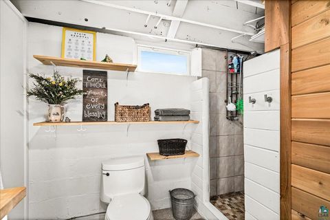 Tiny photo for 427 11th Ave, Two Harbors, MN 55616 (MLS # 6124215)