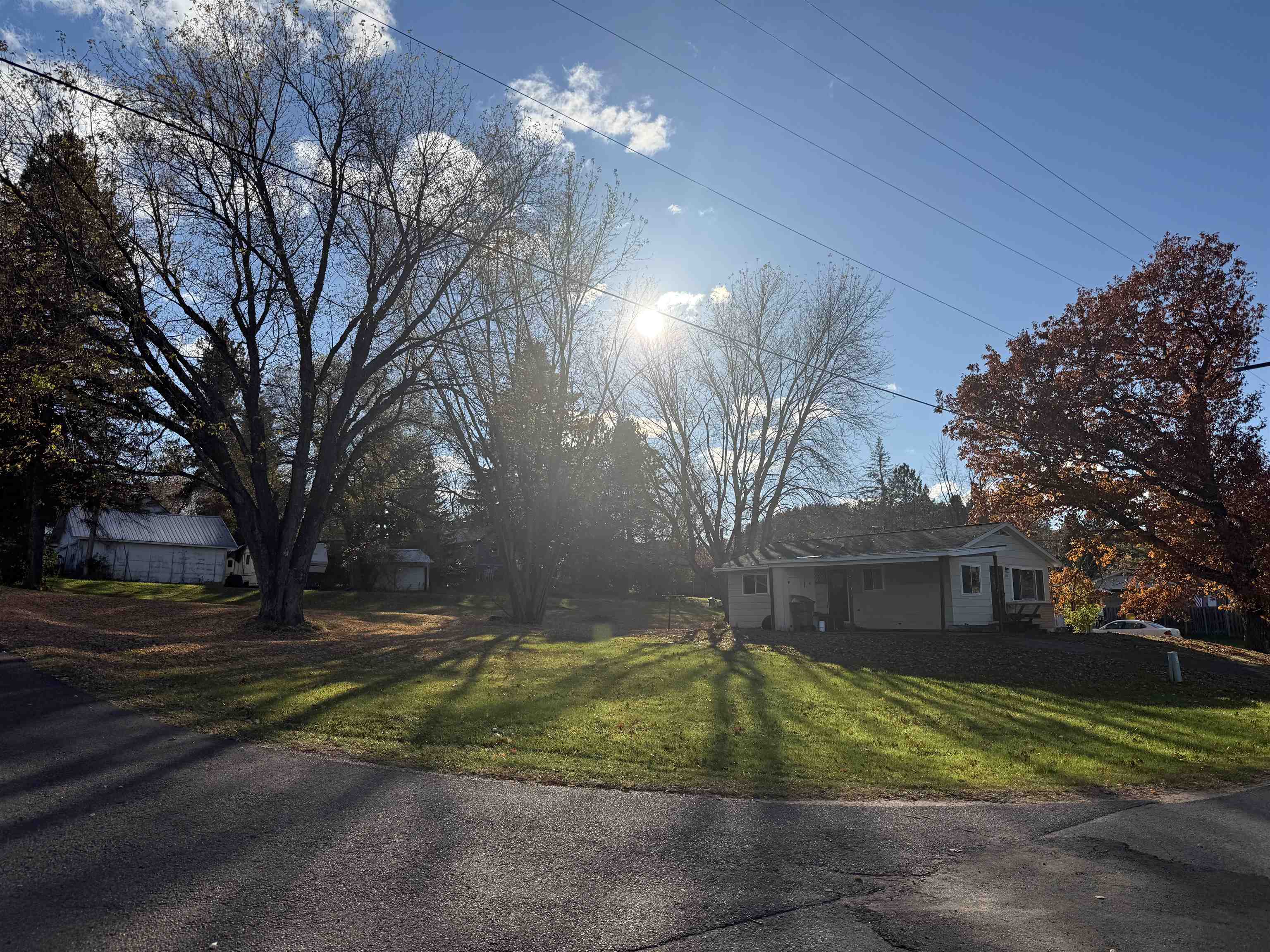 418 Lincoln Dr