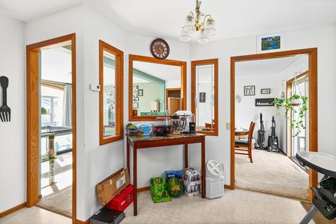 Tiny photo for 10 Spruce Dr, Duluth, MN 55810 (MLS # 6122103)