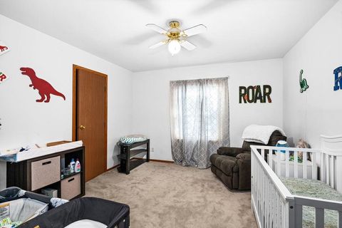 Tiny photo for 10 Spruce Dr, Duluth, MN 55810 (MLS # 6122103)