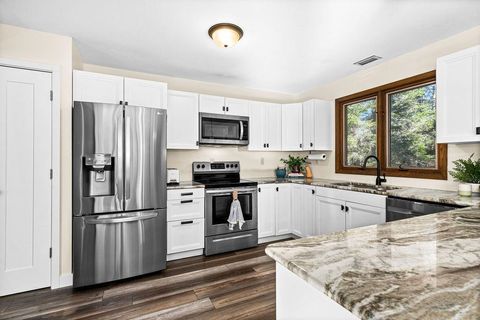 Tiny photo for 5211 Albert Olson Rd, Duluth, MN 55804 (MLS # 6122787)