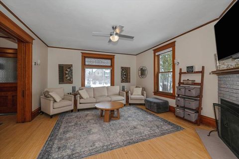 Tiny photo for 2015 Woodland Ave, Duluth, MN 55803 (MLS # 6123747)