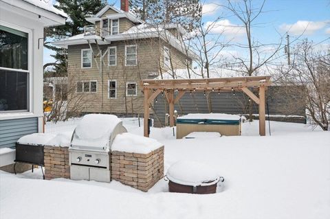 Tiny photo for 2015 Woodland Ave, Duluth, MN 55803 (MLS # 6123747)