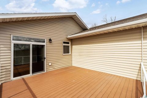 Tiny photo for 703 W 4th St, Duluth, MN 55806 (MLS # 6125038)