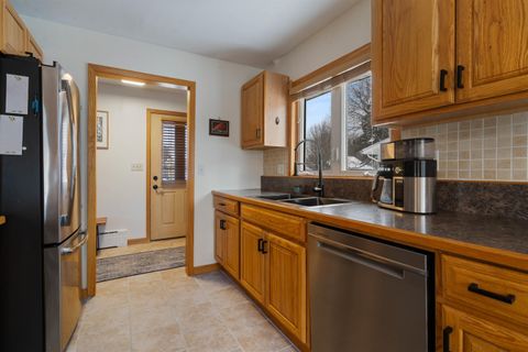 Tiny photo for 426 W Faribault St, Duluth, MN 55804 (MLS # 6123509)
