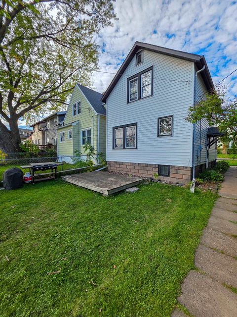 Tiny photo for 3912 W 5th St, Duluth, MN 55807 (MLS # 6122601)