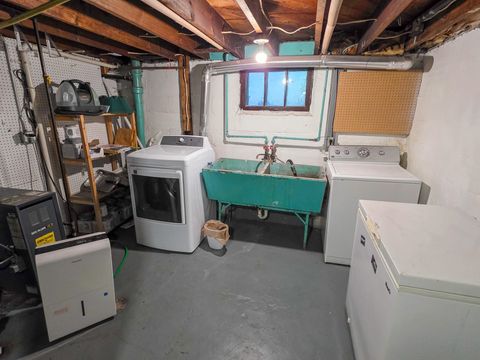 Tiny photo for 3912 W 5th St, Duluth, MN 55807 (MLS # 6122601)