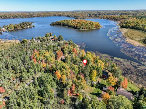Photo of 81 S Fairview Rd, Superior, WI 54880 (MLS # 6128321)