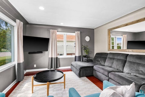 Tiny photo for 19 E Buffalo St, Duluth, MN 55811 (MLS # 6126805)