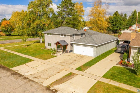 Photo of 104 South Dr, Babbitt, MN 55706 (MLS # 6128307)