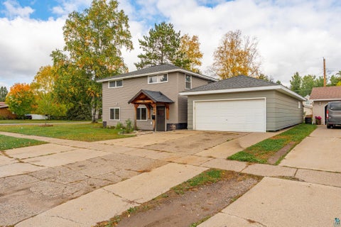 Tiny photo for 104 South Dr, Babbitt, MN 55706 (MLS # 6128307)