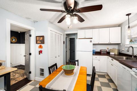 Tiny photo for 416 N 59th Ave W AVE, Duluth, MN 55808 (MLS # 6125013)