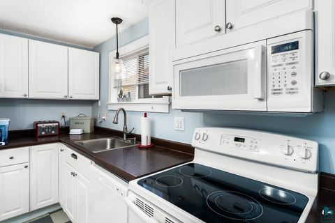 Tiny photo for 416 N 59th Ave W AVE, Duluth, MN 55808 (MLS # 6125013)