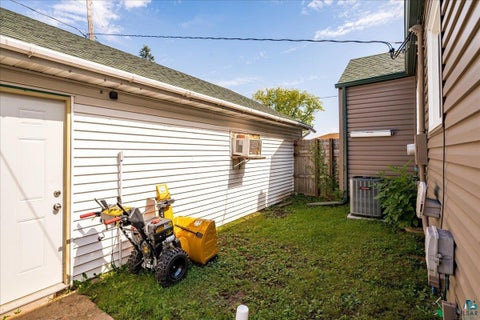 Tiny photo for 316 N 76th Ave W AVE, Duluth, MN 55807 (MLS # 6127715)