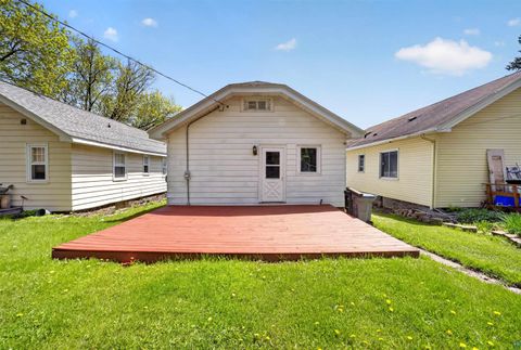 Tiny photo for 2711 W 9th St, Duluth, MN 55806 (MLS # 6125568)
