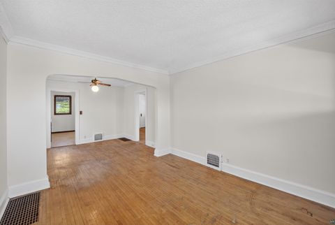 Tiny photo for 2711 W 9th St, Duluth, MN 55806 (MLS # 6125568)