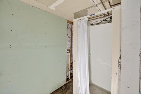 Tiny photo for 2711 W 9th St, Duluth, MN 55806 (MLS # 6125568)