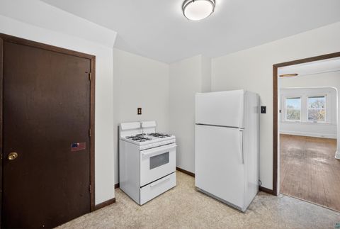 Tiny photo for 2711 W 9th St, Duluth, MN 55806 (MLS # 6125568)