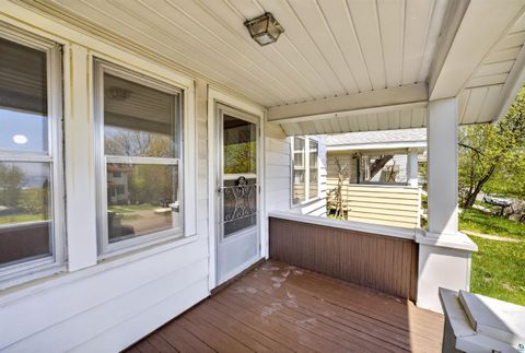 Tiny photo for 2711 W 9th St, Duluth, MN 55806 (MLS # 6125568)