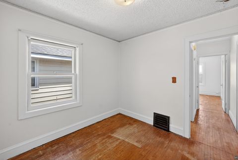 Tiny photo for 2711 W 9th St, Duluth, MN 55806 (MLS # 6125568)