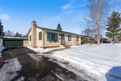 Photo of 106 Edison Blvd, Silver Bay, MN 55614 (MLS # 6123328)