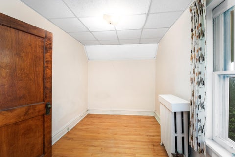 Tiny photo for 617 N 17th Ave E AVE, Duluth, MN 55812 (MLS # 6128137)