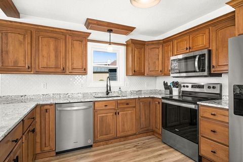 Tiny photo for 5113 Eagle Lake Rd, Duluth, MN 55803 (MLS # 6122816)