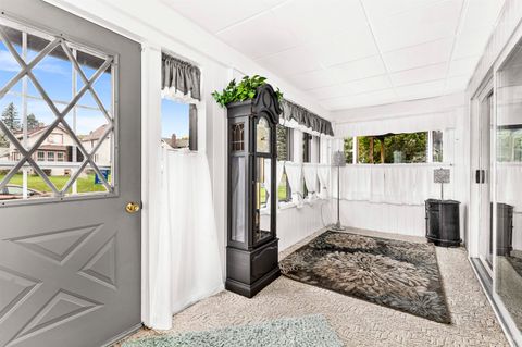 Tiny photo for 4128 W 4th St, Duluth, MN 55807 (MLS # 6122419)