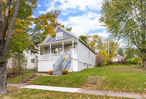 Tiny photo for 505 E 6th St, Duluth, MN 55805 (MLS # 6122479)