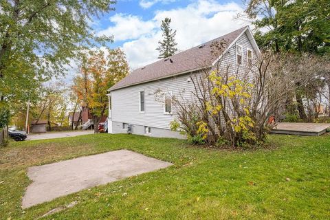 Tiny photo for 505 E 6th St, Duluth, MN 55805 (MLS # 6122479)