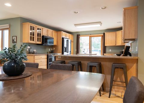 Tiny photo for 1807 Lakeview Dr, Duluth, MN 55803 (MLS # 6122403)