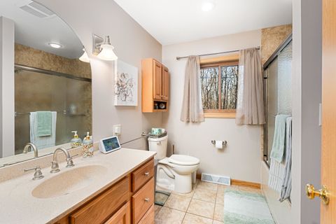 Tiny photo for 604 N Blackman Ave, Duluth, MN 55811 (MLS # 6122913)