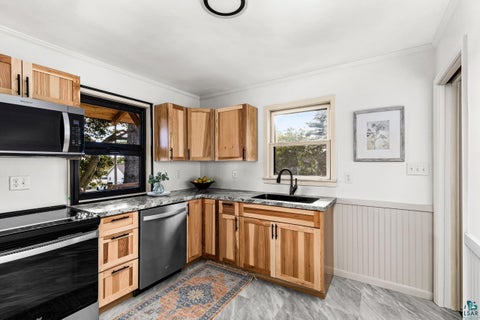 Tiny photo for 6002 Tioga St, Duluth, MN 55804 (MLS # 6127977)