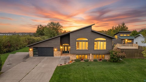 Photo of 5202 Ogden Ave, Superior, WI 54880 (MLS # 6128341)