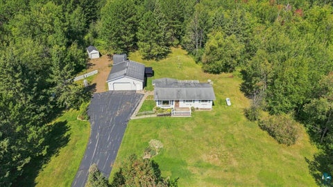 Photo of 4305 W Beyer Rd, Duluth, MN 55803 (MLS # 6127896)