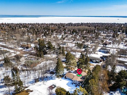 Tiny photo for 4101 Colorado St, Duluth, MN 55804 (MLS # 6124331)
