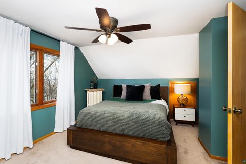 Tiny photo for 1516 N 8th Ave E Ave, Duluth, MN 55805 (MLS # 6124863)