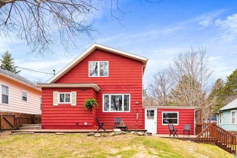 Tiny photo for 1516 N 8th Ave E Ave, Duluth, MN 55805 (MLS # 6124863)