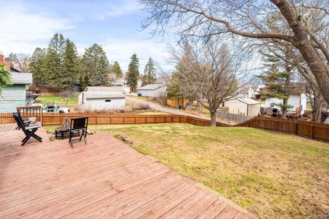 Tiny photo for 1516 N 8th Ave E Ave, Duluth, MN 55805 (MLS # 6124863)