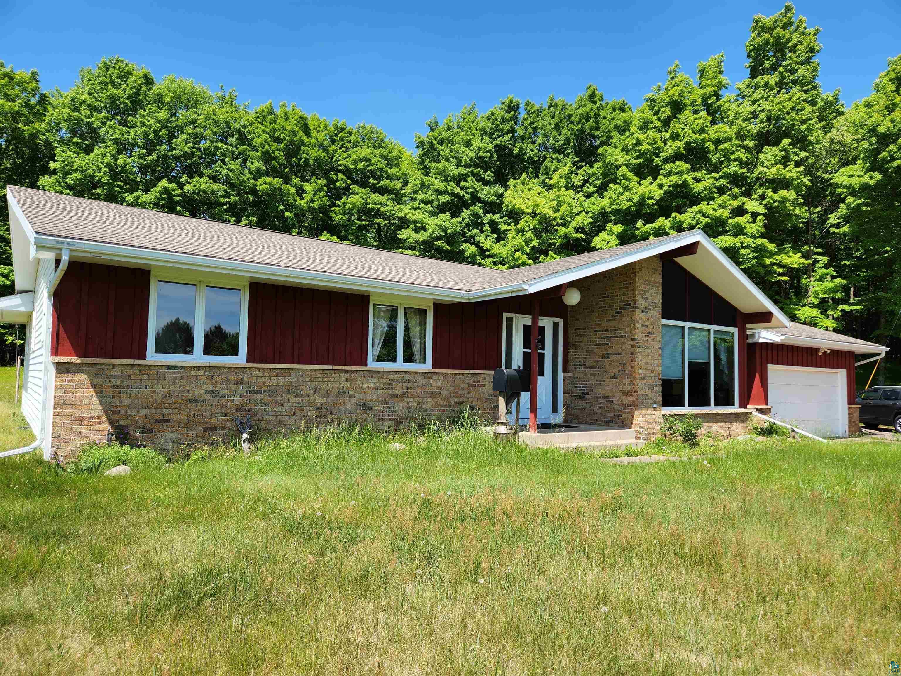 393 Maple Ln