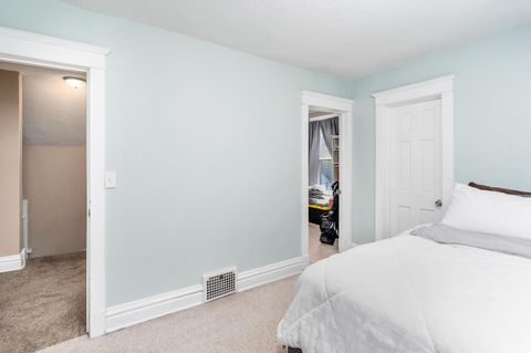 Tiny photo for 3018 Vernon St, Duluth, MN 55806 (MLS # 6122715)