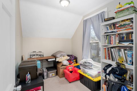 Tiny photo for 3018 Vernon St, Duluth, MN 55806 (MLS # 6122715)