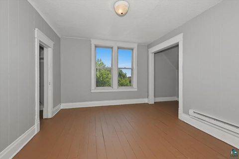 Tiny photo for 609 E 6th St, Duluth, MN 55805 (MLS # 6125970)