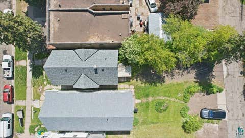 Tiny photo for 609 E 6th St, Duluth, MN 55805 (MLS # 6125970)