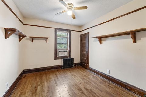Tiny photo for 213 W Wisconsin Ave, Gilbert, MN 55741 (MLS # 6126351)