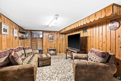 Tiny photo for 4823 Peabody St, Duluth, MN 55804 (MLS # 6124975)