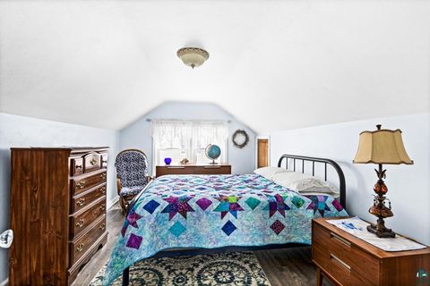 Tiny photo for 4823 Peabody St, Duluth, MN 55804 (MLS # 6124975)