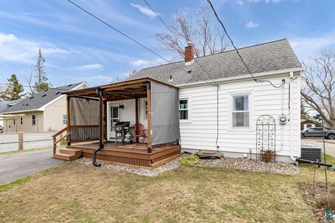 Tiny photo for 4823 Peabody St, Duluth, MN 55804 (MLS # 6124975)
